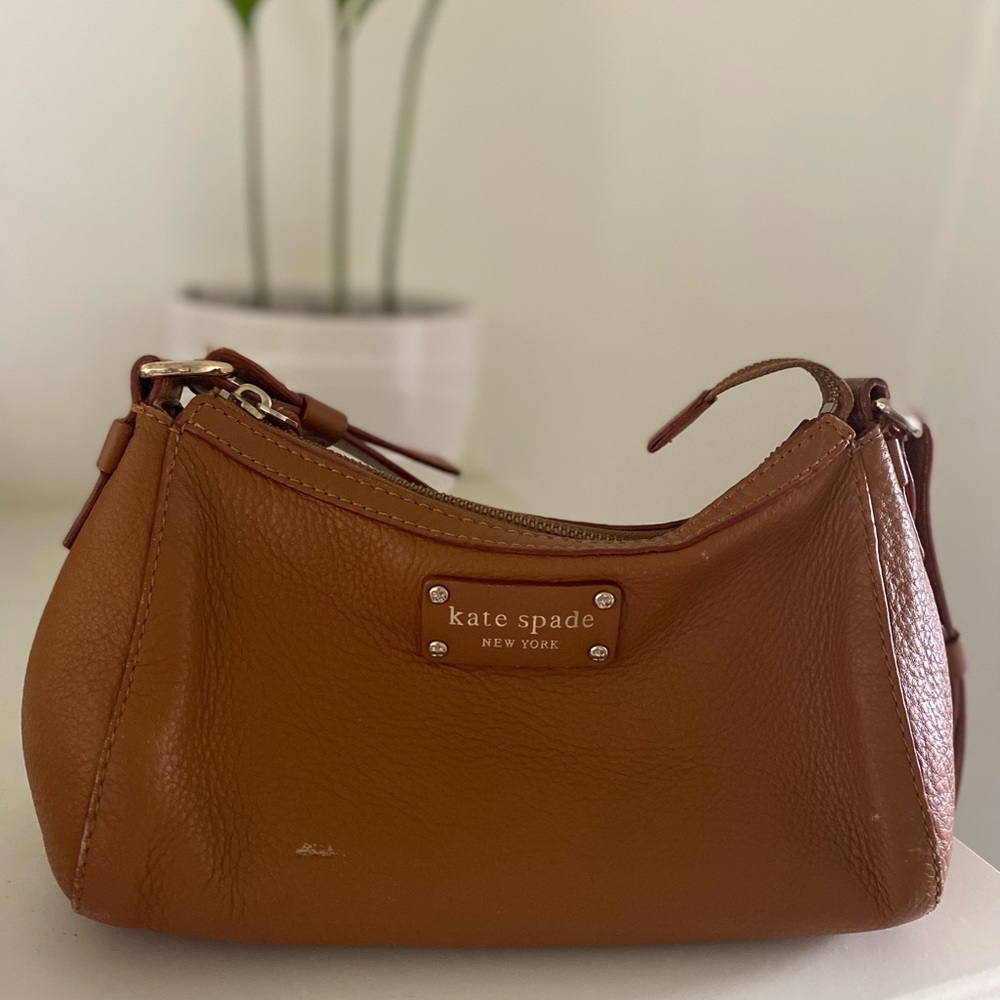 SOLD Kate spade crossbody